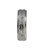Aliança de aço para namoro - 6 mm - com coração e pedras